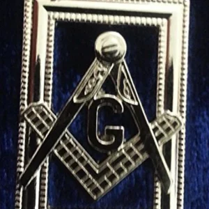 Master Mason Blue Lodge Chain Collar - Silver Plated Square & Compass G