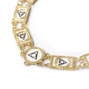 LOCOP PHA Chain Collar - Gold & White with Wreath