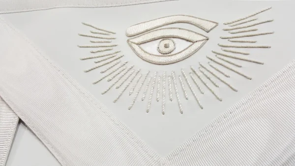 Master Mason Blue Lodge Apron - White Hand Embroidery