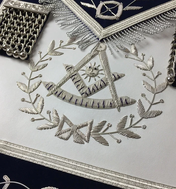 Past Master Blue Lodge Apron – White & Navy Blue Velvet