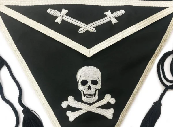 Knights Templar Commandery Apron - Silver Bullion Embroidery 2 Knights Templar Commandery Apron - Silver Bullion Embroidery