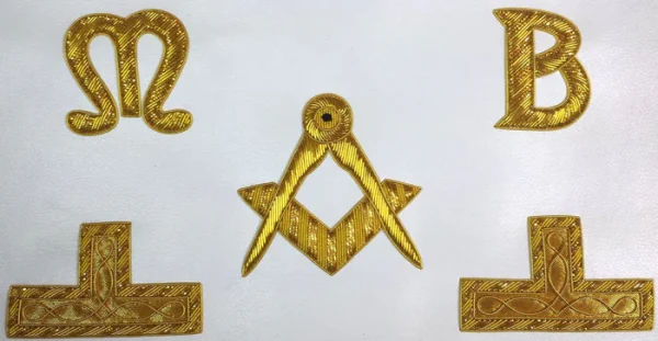 Master Mason Blue Lodge Apron - Red Velvet with Golden Bullion and Wire