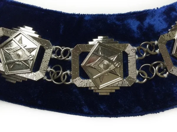 OES Chain Collar - Silver Plated on Blue Velvet