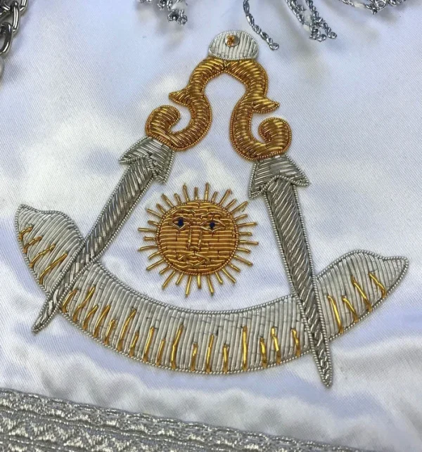 Past Master Blue Lodge Apron - White & Blue Silk with Bullion Embroidery 1 Past Master Blue Lodge Apron - White & Blue Silk with Bullion Embroidery