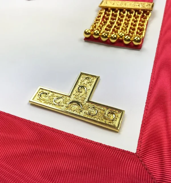 Worshipful Master Scottish Rite Apron - White & Red Moire 2 Worshipful Master Scottish Rite Apron - White & Red Moire