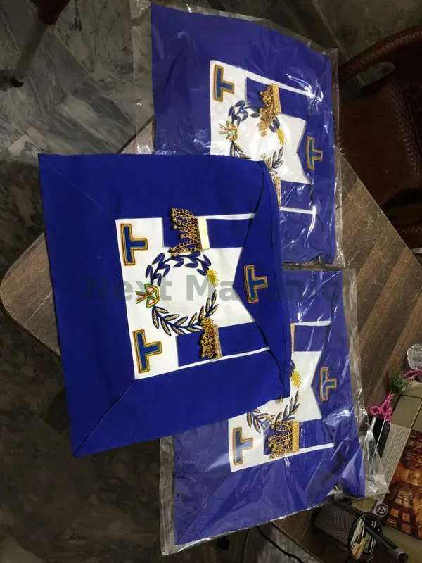 Custom Masonic regalia 2