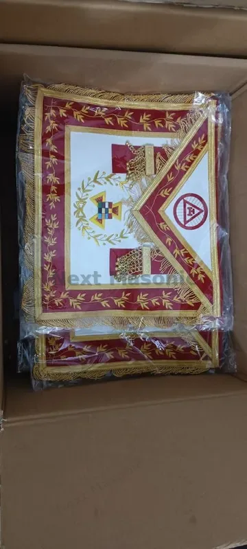 Custom Masonic regalia 12
