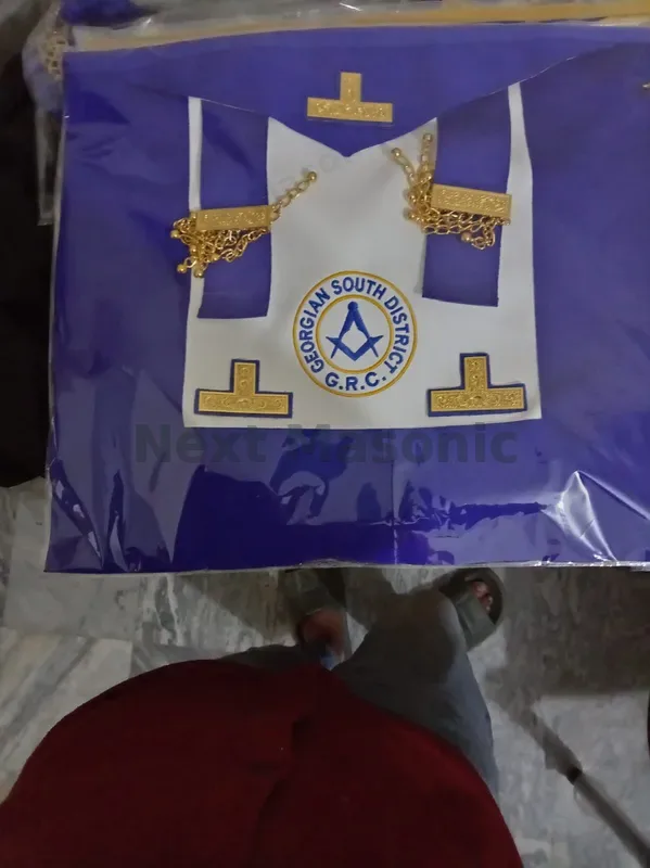 Custom Masonic regalia 21