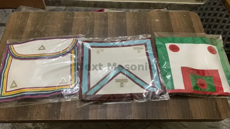 Custom Masonic regalia 28