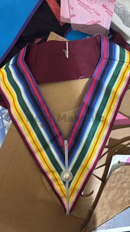 Custom Masonic regalia 30