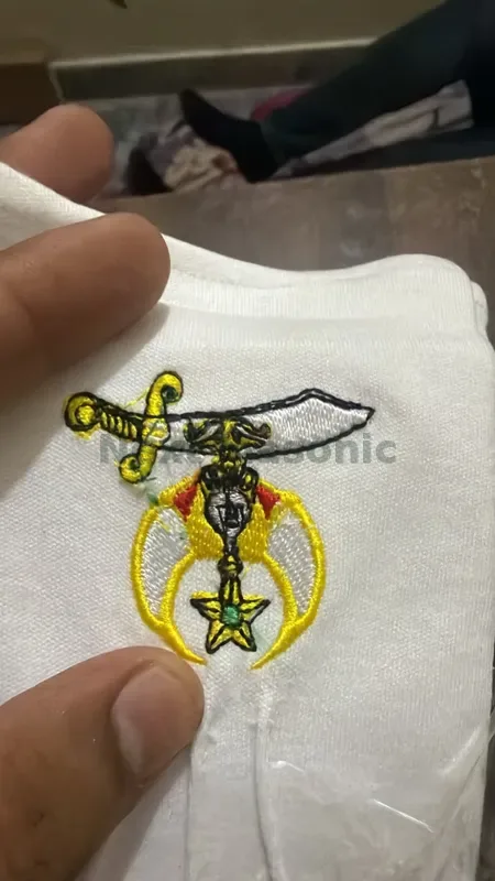 Custom Masonic regalia 31