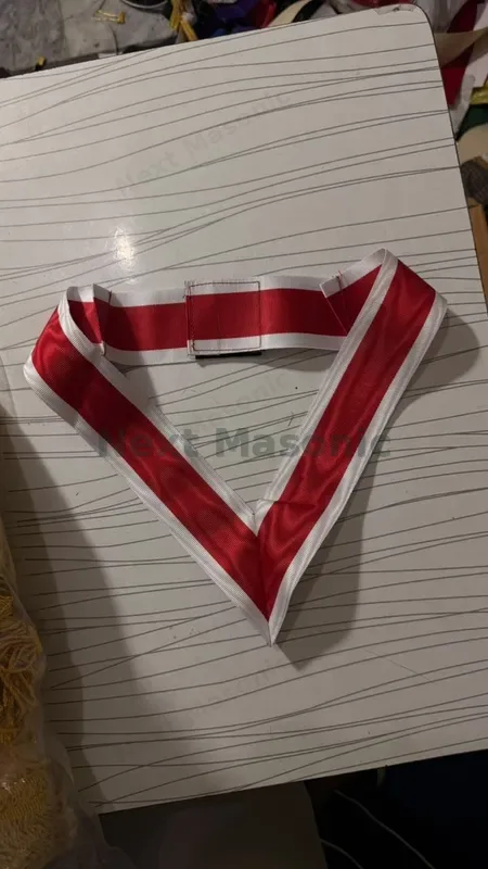 Custom Masonic regalia 32