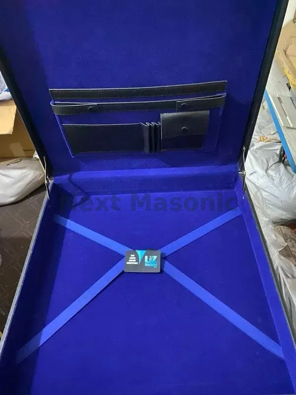 Custom Masonic regalia 37