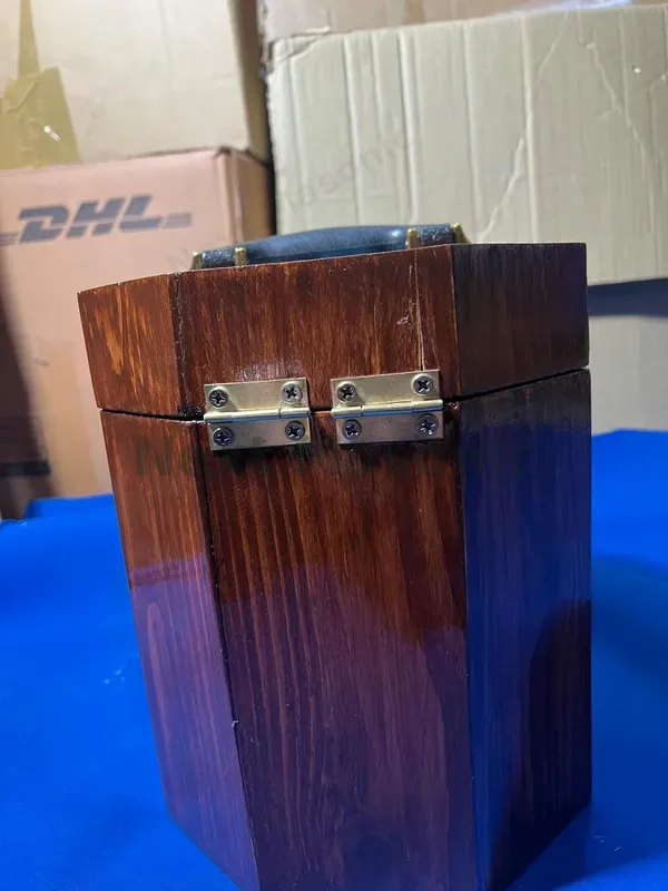 Custom Masonic regalia 38