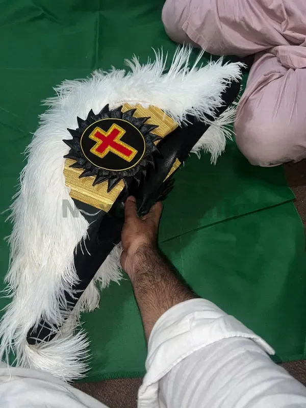Custom Masonic regalia 49