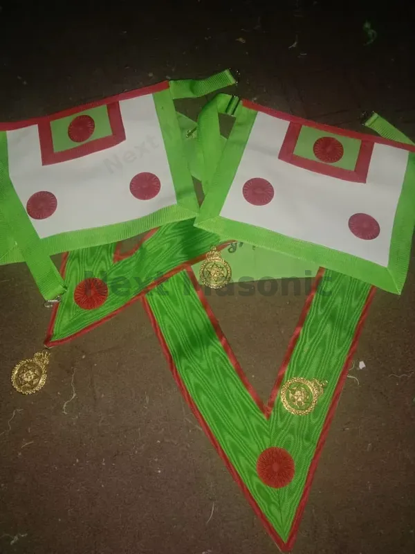 Custom Masonic regalia 54