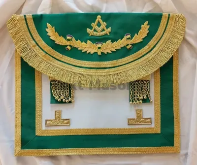Custom Masonic regalia 87