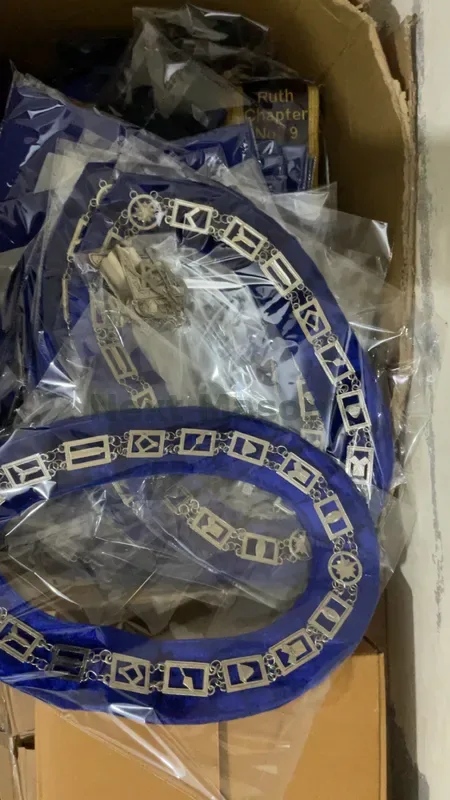 Custom Masonic regalia 115